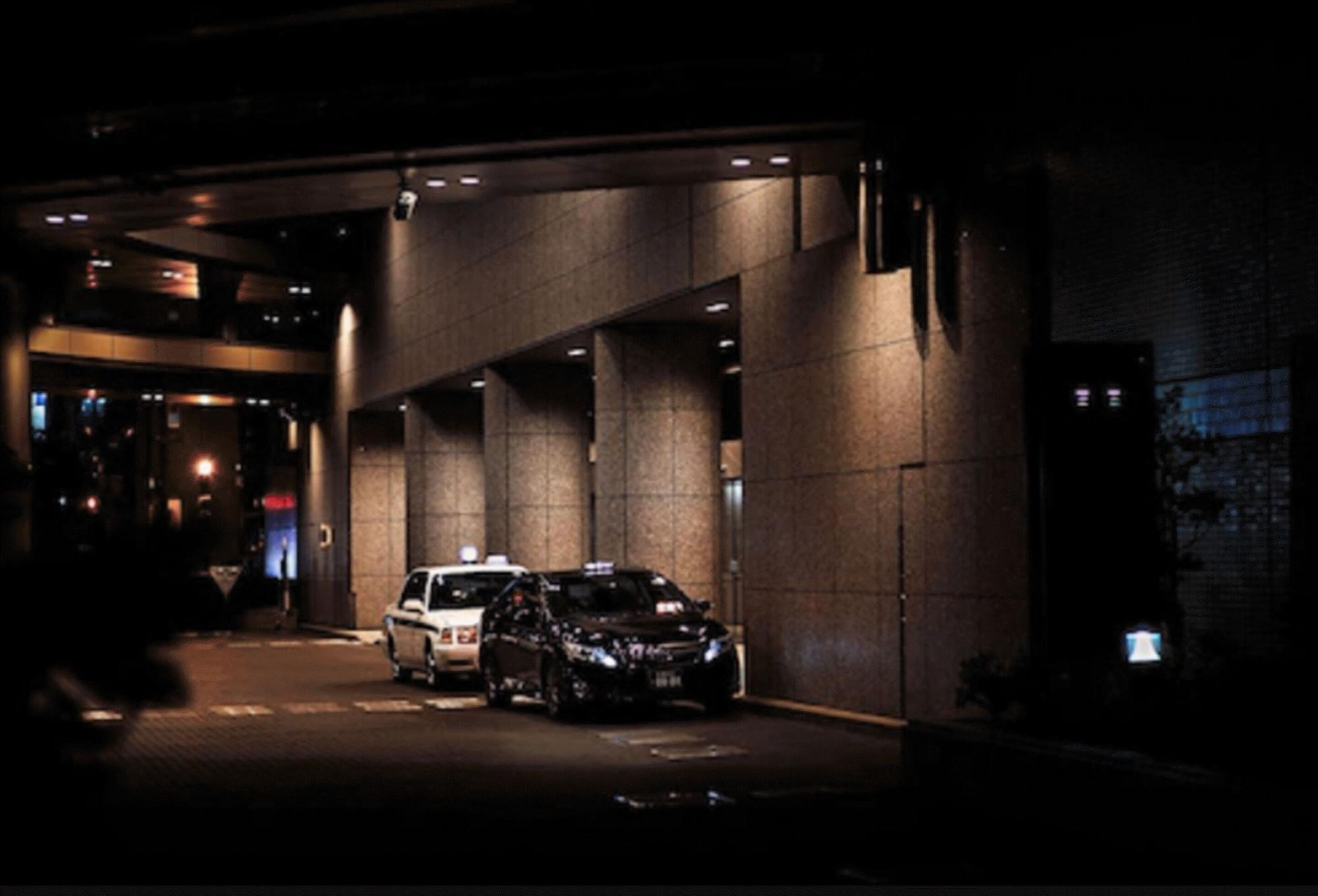 Royton Sapporo Hotel Eksteriør bilde Taxi in Tokyo
